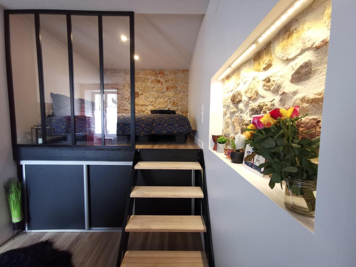 Studio Atypique Immeuble De 1820 Fumel Kültér fotó